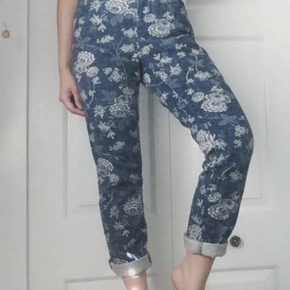 Ralph Lauren Blue and Cream Patterned Jeans - Picture 1 of 7